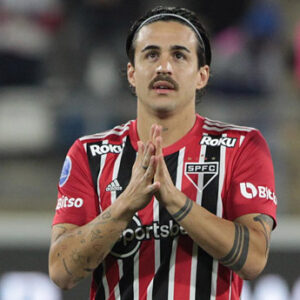 Gabriel-Neves-220701a