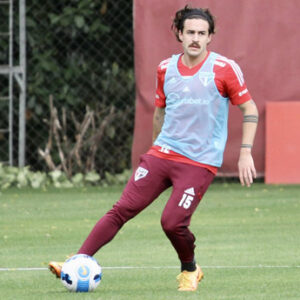 Gabriel-Neves-220830a