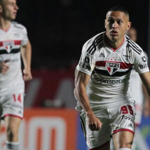 Marcos-Guilherme-220807a