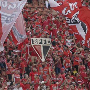 Torcida-Dragoes-Morumbi-230129a