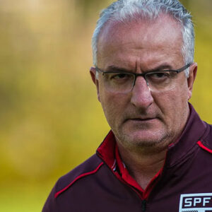 Dorival-230421b