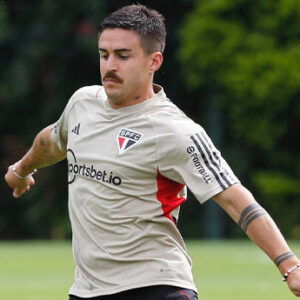 Gabriel-Neves-230409a