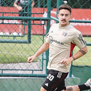 Gabriel-Neves-230427a