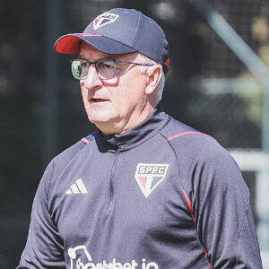 Dorival-230619a