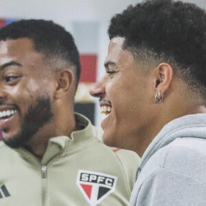 Gabriel-Sara-230619a