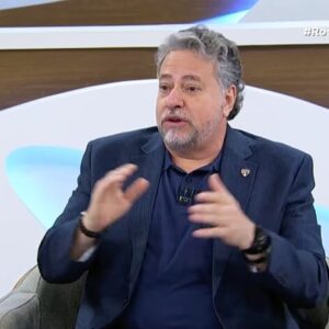 Julio Casares 230912