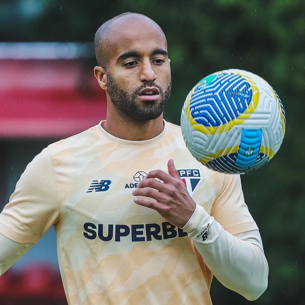 Lucas Moura 240709