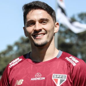 Pablo Maia 250418b
