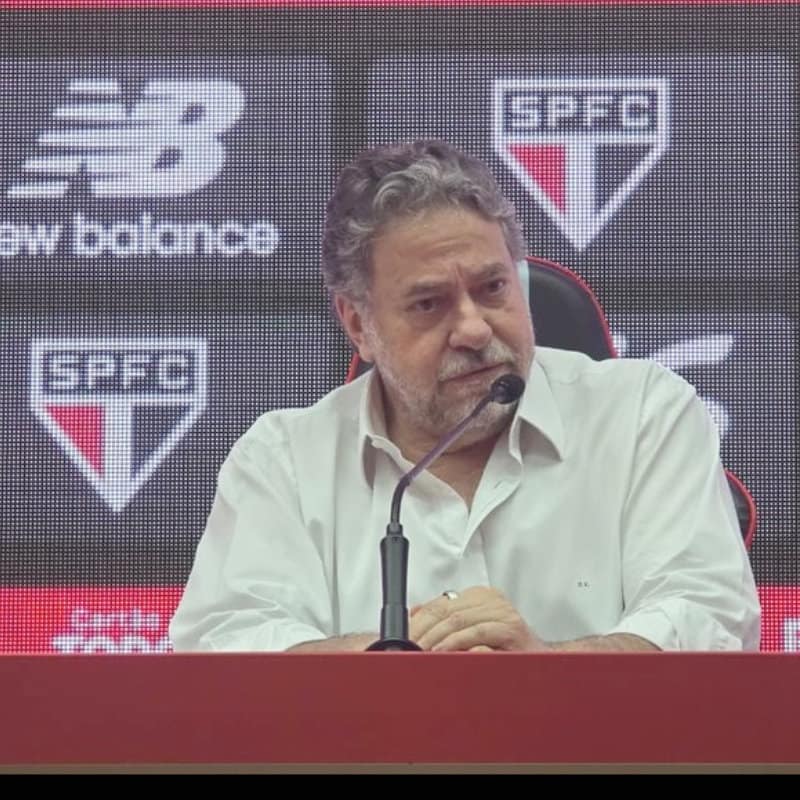 Julio Casares 251128