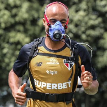 Lucas Moura 260105