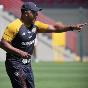 Roger Machado 260329