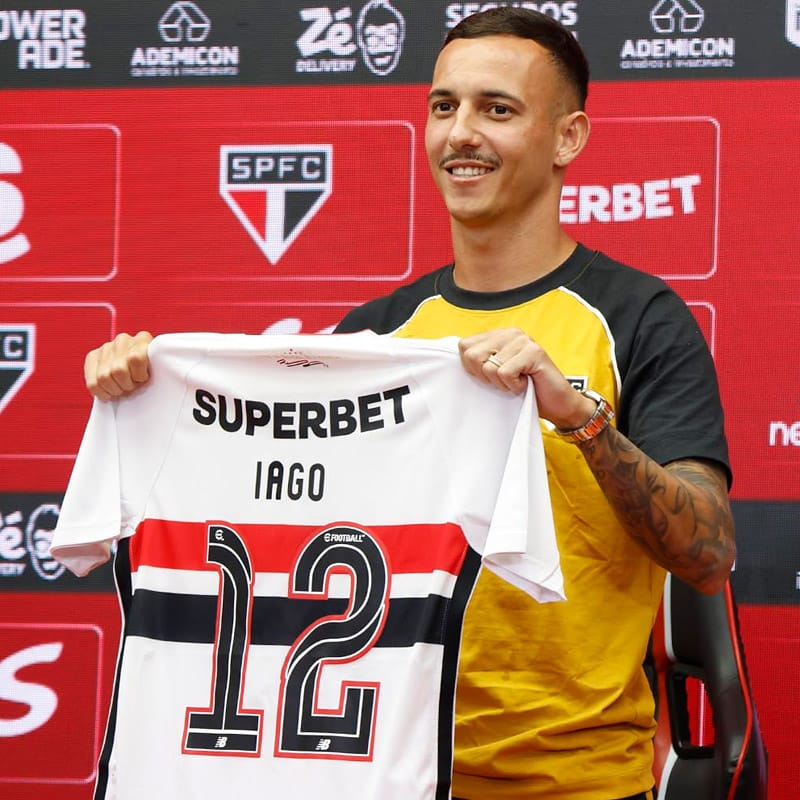 Iago-1